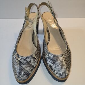 Women's Snakeskin Slingback Shoes - Black and Gray